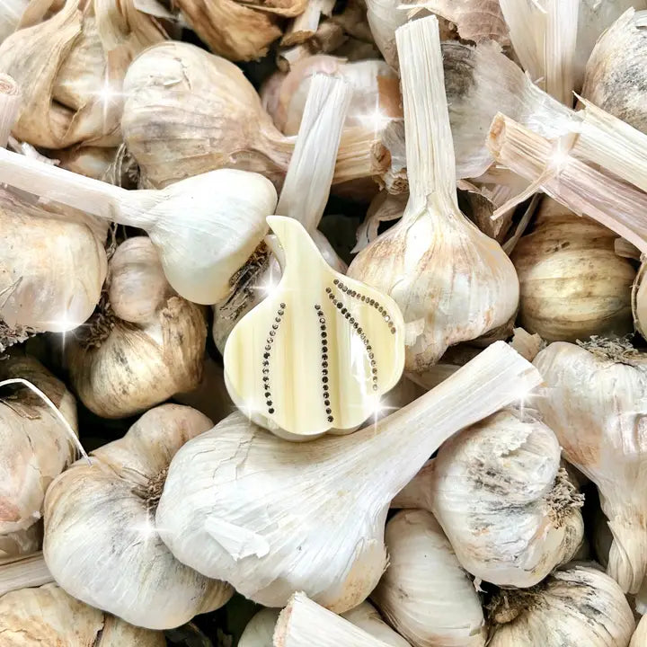 Mini Garlic Hair Claw by The Peach Fuzz