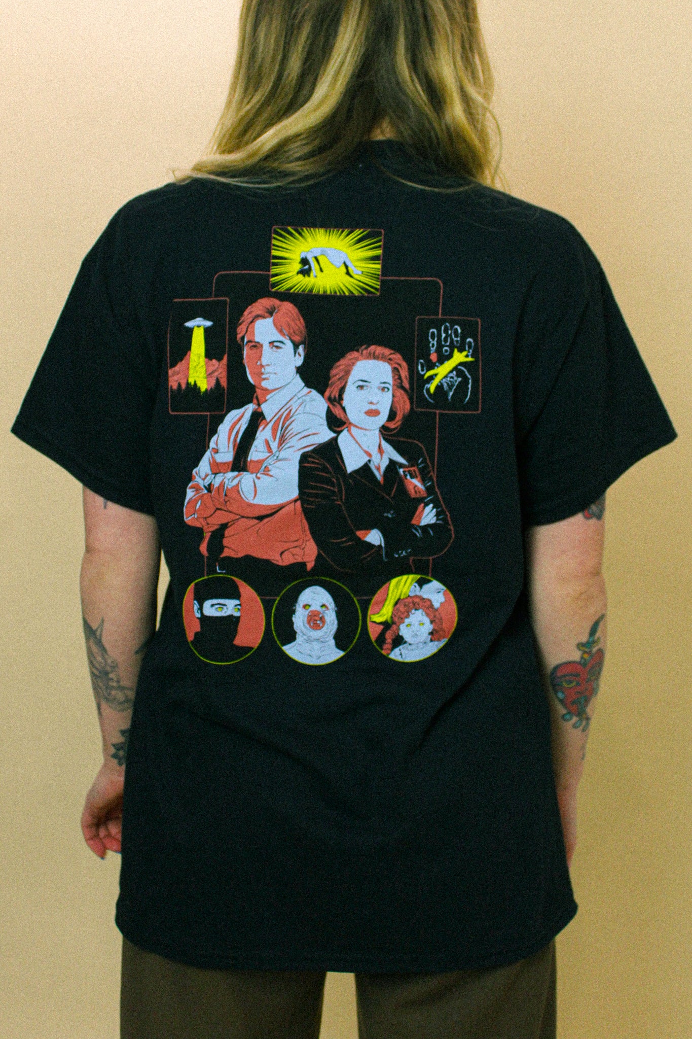 X Files T-shirt by Louise Pomeroy